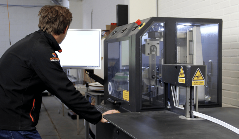 Nieuwe Elkamet machine